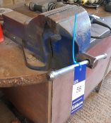 Record No6 vice (bench excluded)