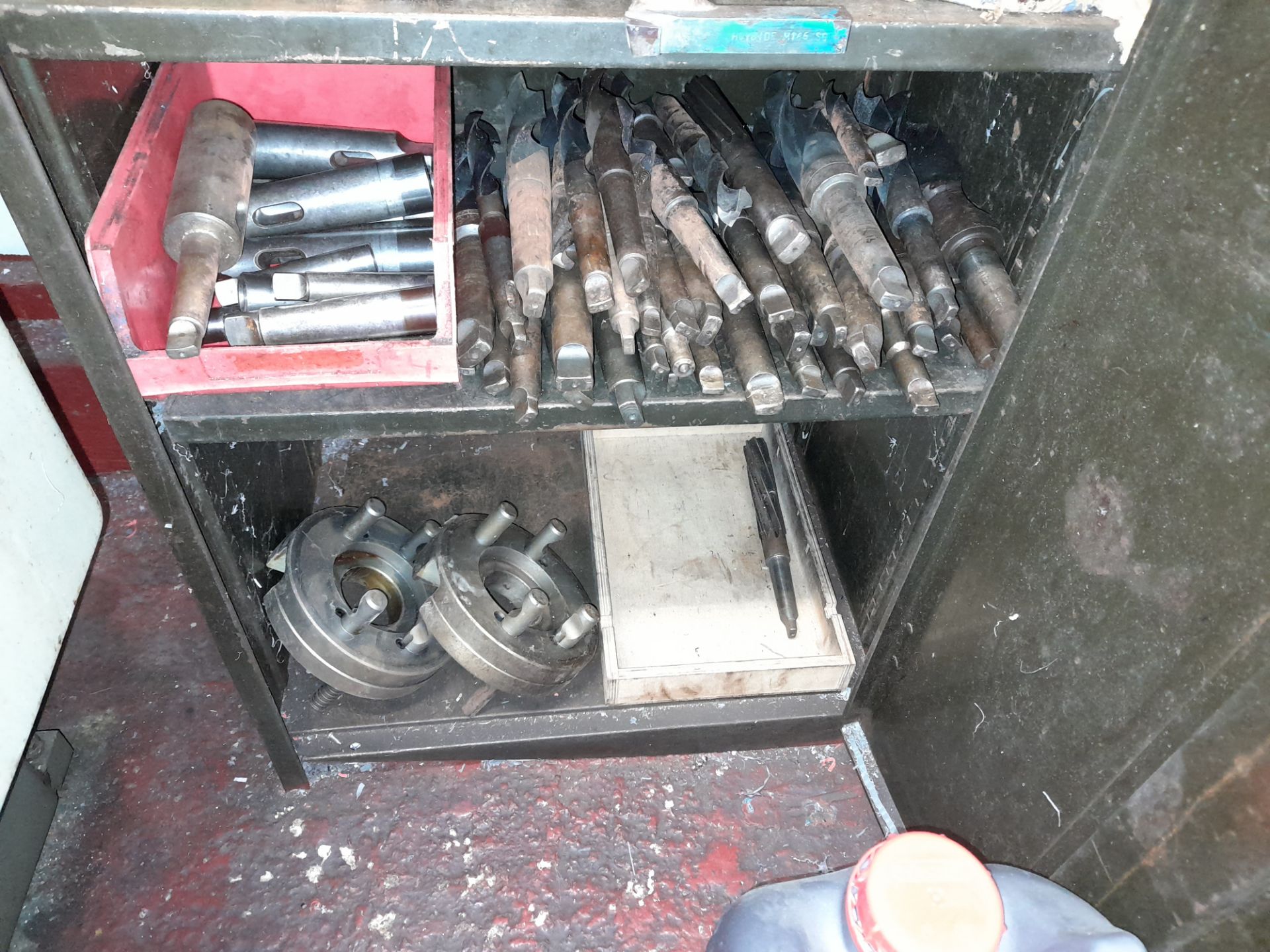 Steel cupboard and contents comprising taps, drill - Image 6 of 6