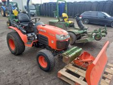 Kubota B2530 4WD Compact Tractor