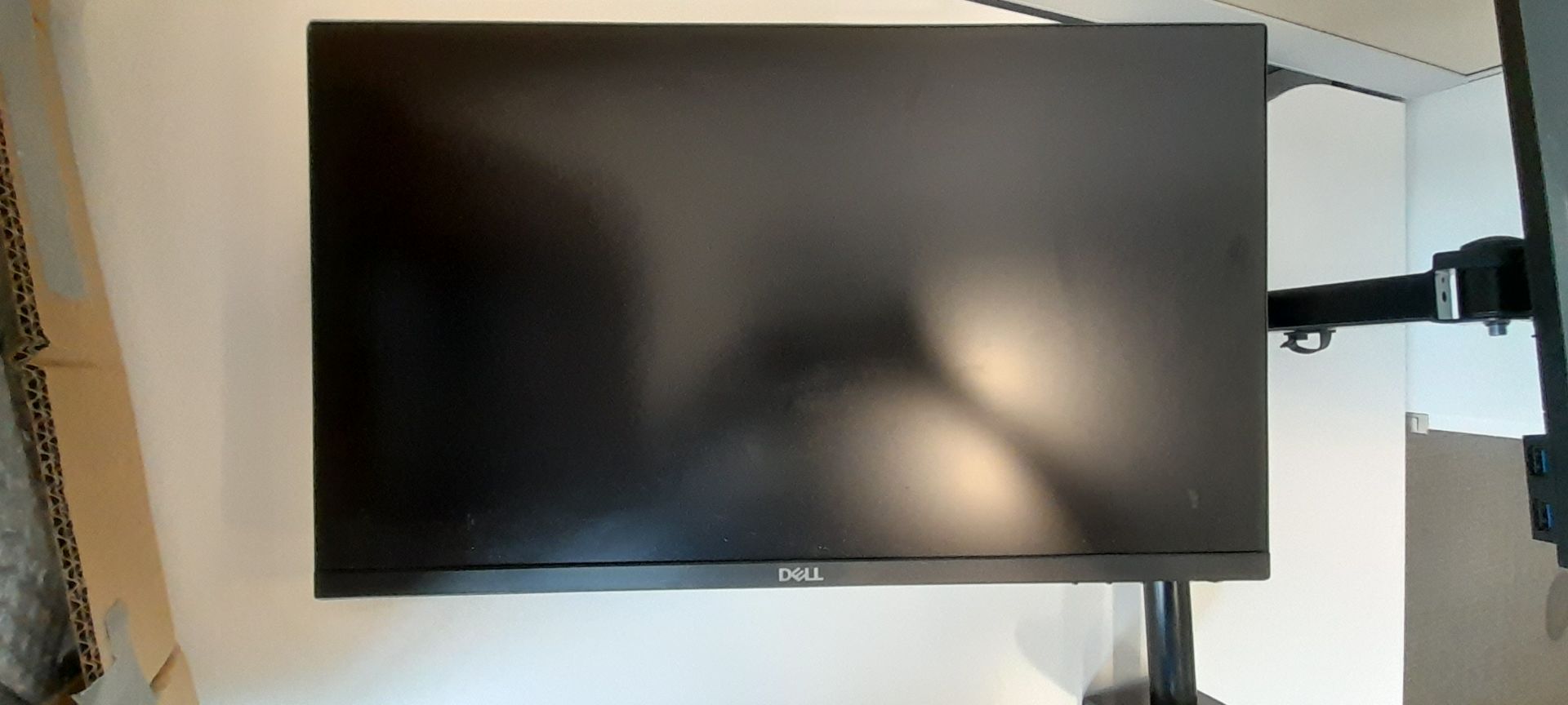 2x Dell P2219H flat panel monitor and New Star full motion height adjustable dual desk mount ( - Image 2 of 9