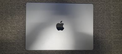 MacBook Pro, 18,3 A2442, EMC 3650, 14”, S/N: T4QLQX57XV