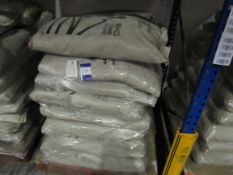 800 KG FLO-Fairtrade Light Muscovado Sugar MB 50KG Batch H21071301 BBD 29/06/2122 Location D015A