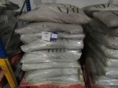 800 KG FLO-Fairtrade Light Muscovado Sugar MB 50KG Batch H21071301 BBD 29/06/2122 Location D012A