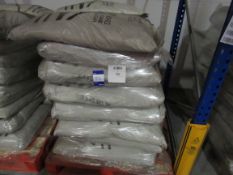 800 KG FLO-Fairtrade Light Muscovado Sugar MB 50KG Batch H21071301 BBD 29/06/2122 Location D011A
