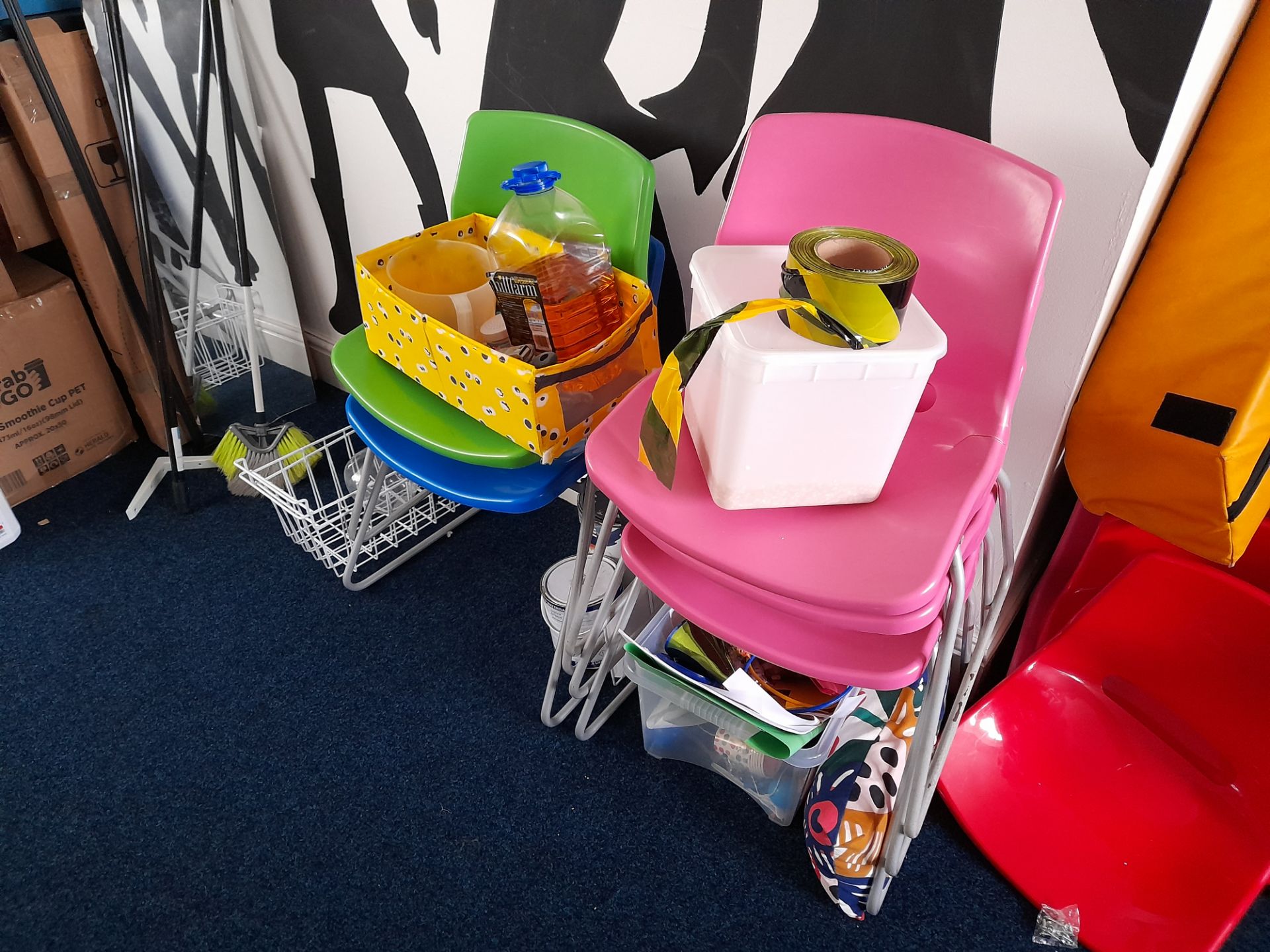 Contents to room as lotted, to include assorted children’s play area components, catering - Image 5 of 5