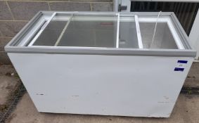 Derby C-Pentane mobile conservator (Location – Gateshead) Available for collection Monday 15 or