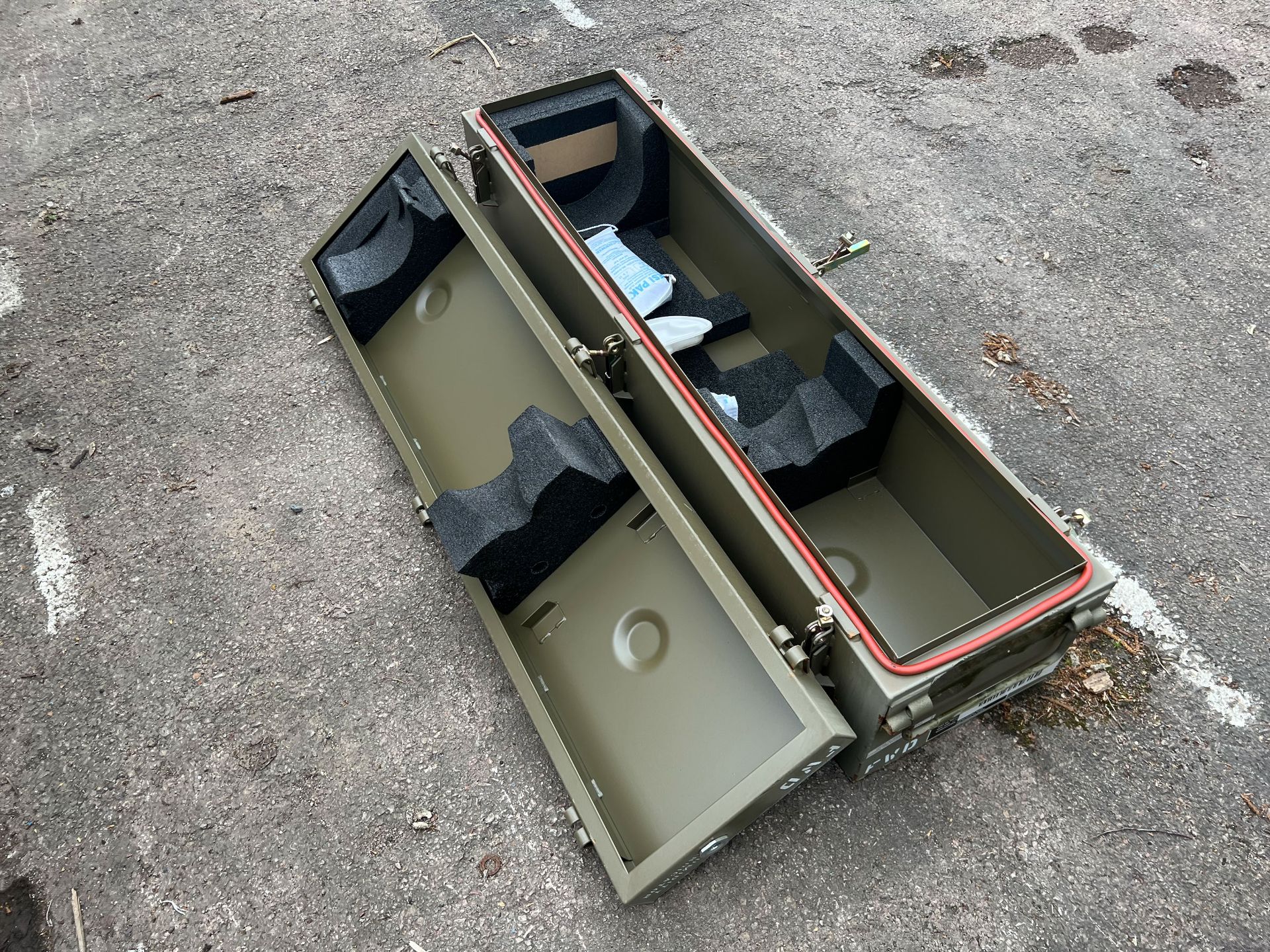 Missile Box/Tool Box - Image 3 of 4