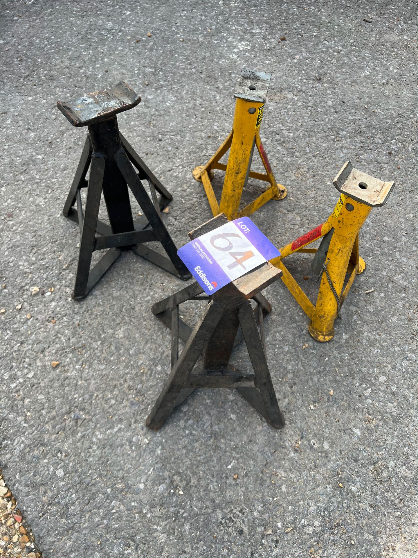 4x Axle stands - Image 2 of 3