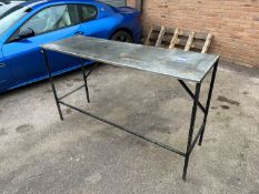 Work bench to go in a van 173cm Long