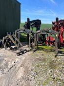 3 x Kinshofer 331 Block Grabs (please note these have cracked arms and are sold as spares and