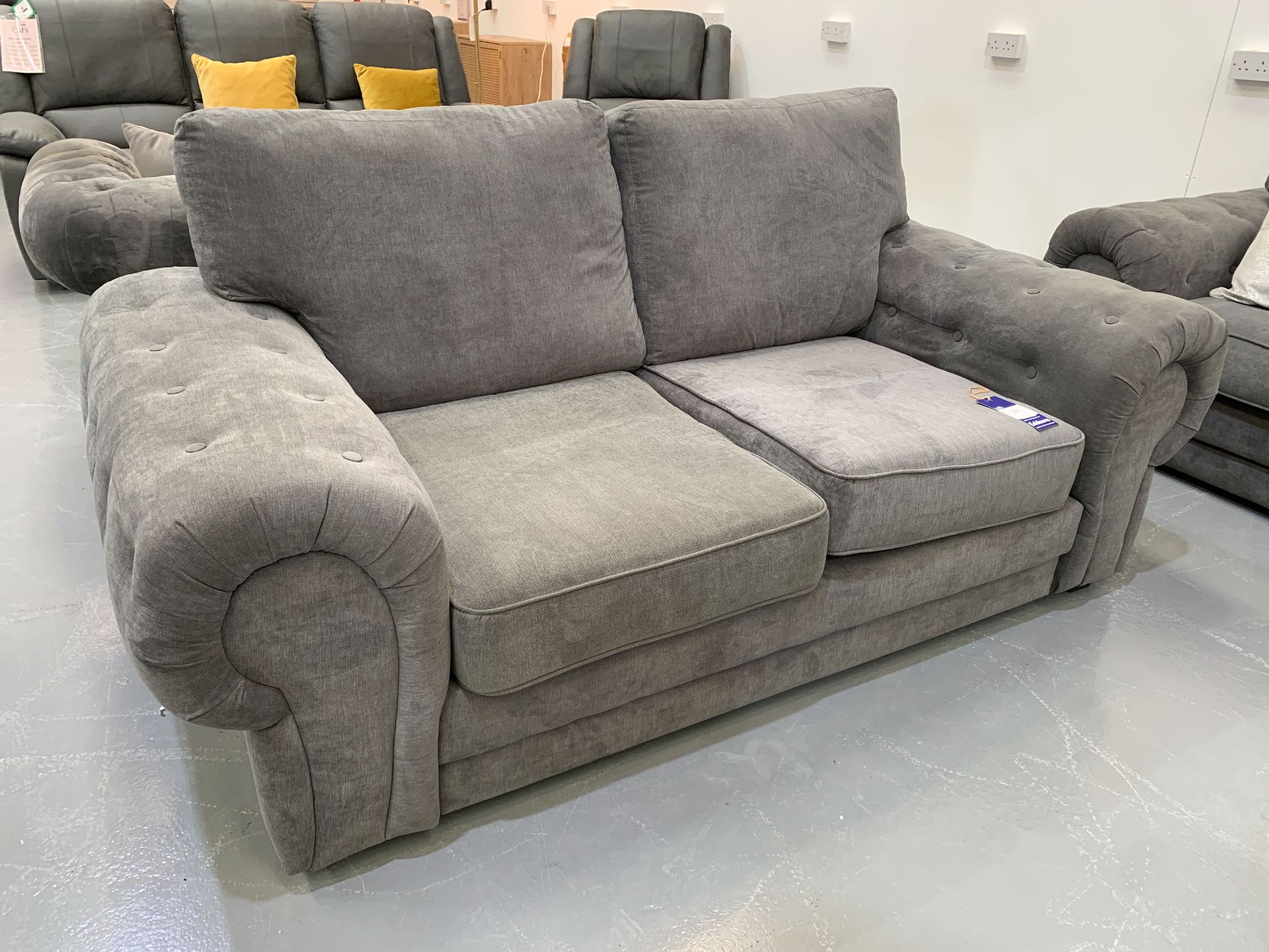 Verona 2-Seat Sofa - Image 3 of 4