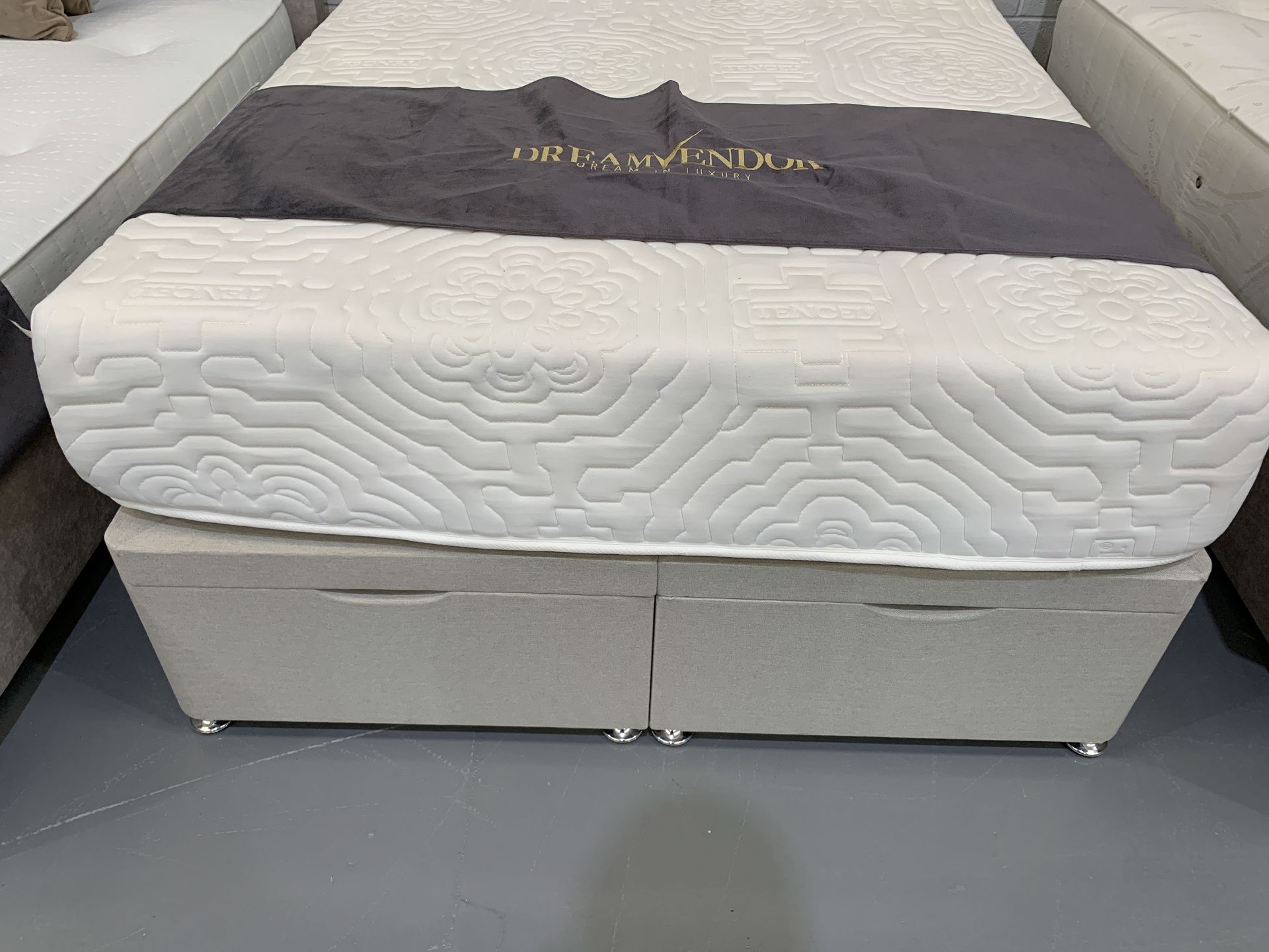Dreamvendor Double Ottoman Bed with Tencel Mattress - Image 4 of 6