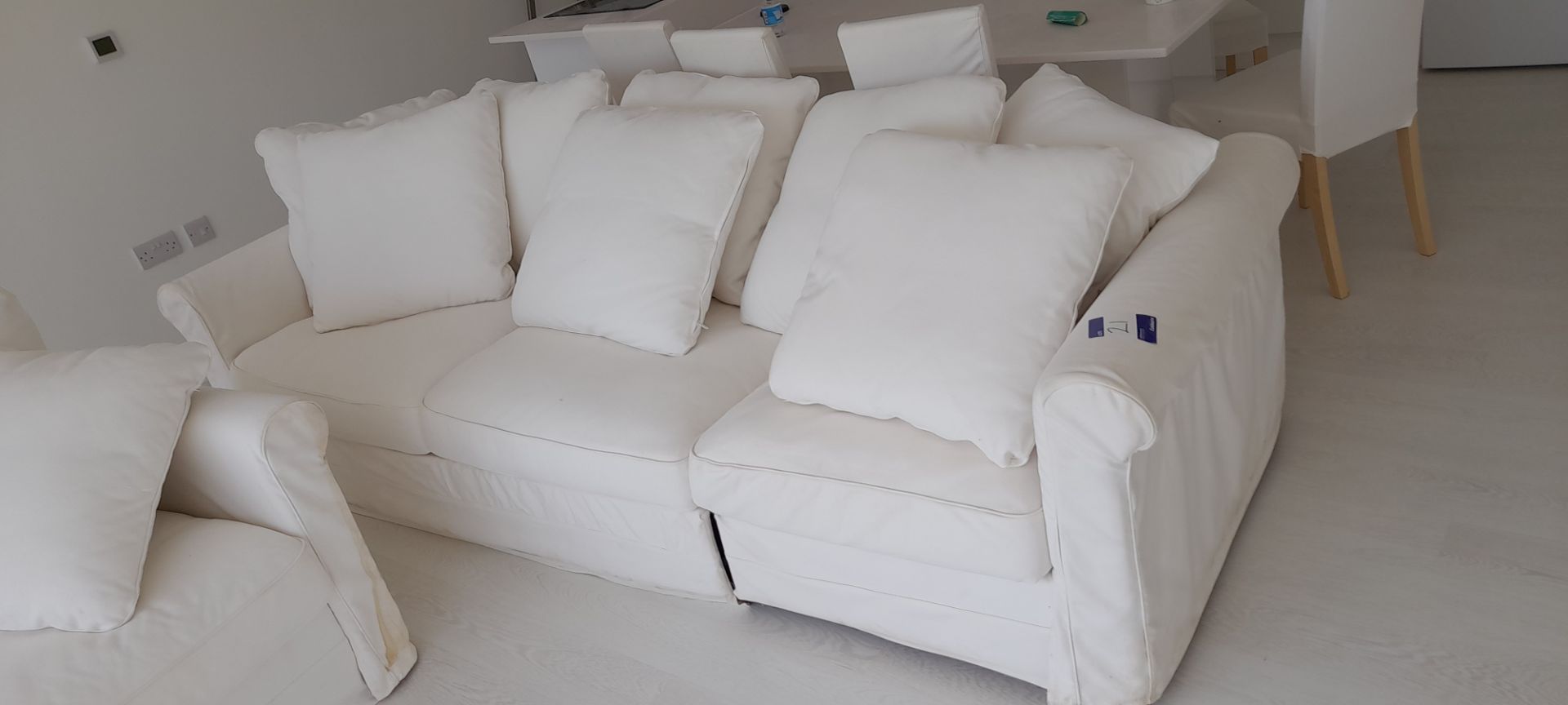 3 Seater White Linen Sofa with Double Bed Pull Out (Located on 2nd floor) - Image 4 of 4