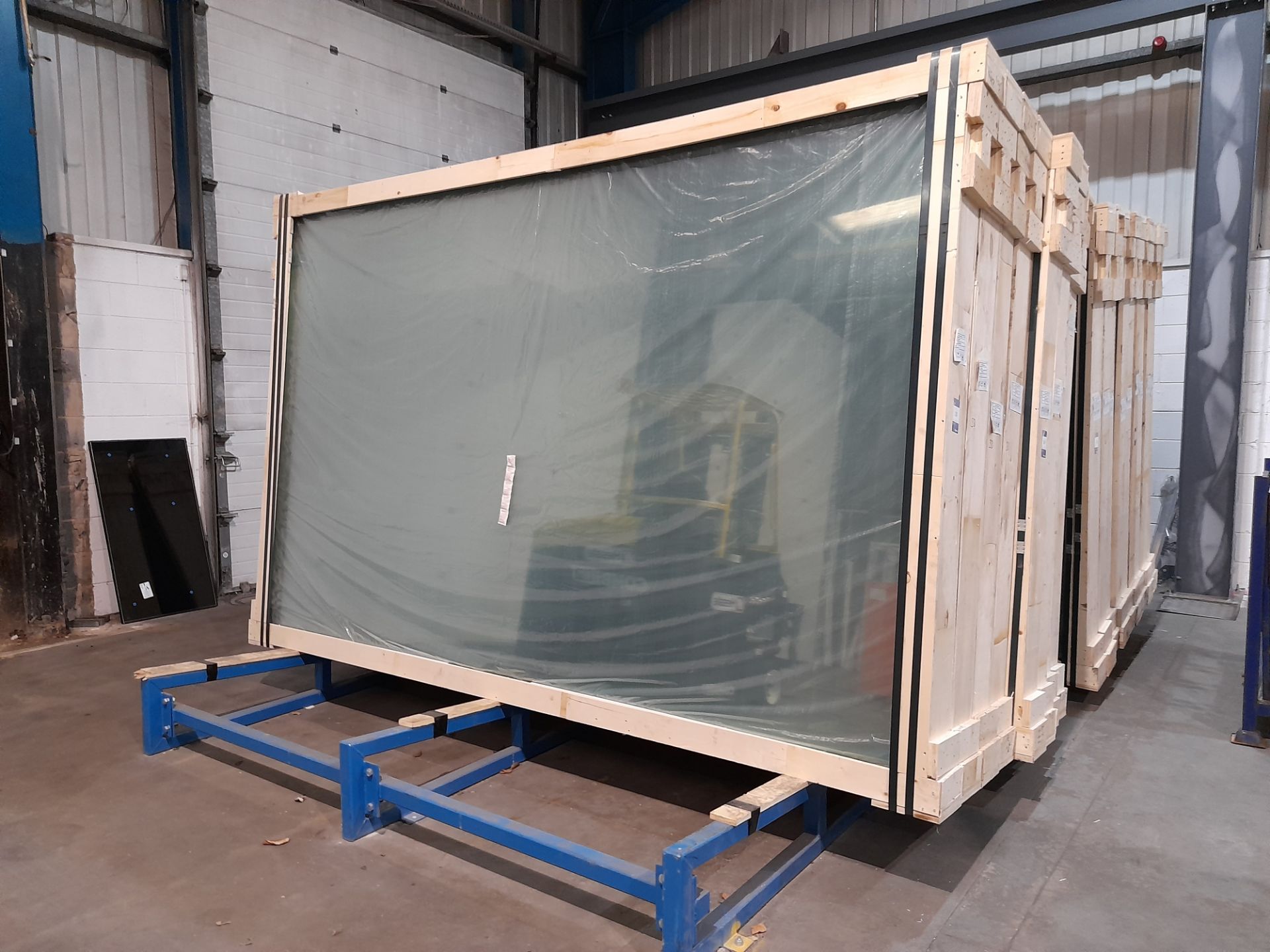 Approx 96 sheets of 6.76mm thickness laminated glass, size approx. 3300 x 2140mm (4 packs of 24)