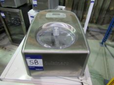 Cuisinart GU513TW benchtop ice cream maker, 240V (Location – Gateshead)