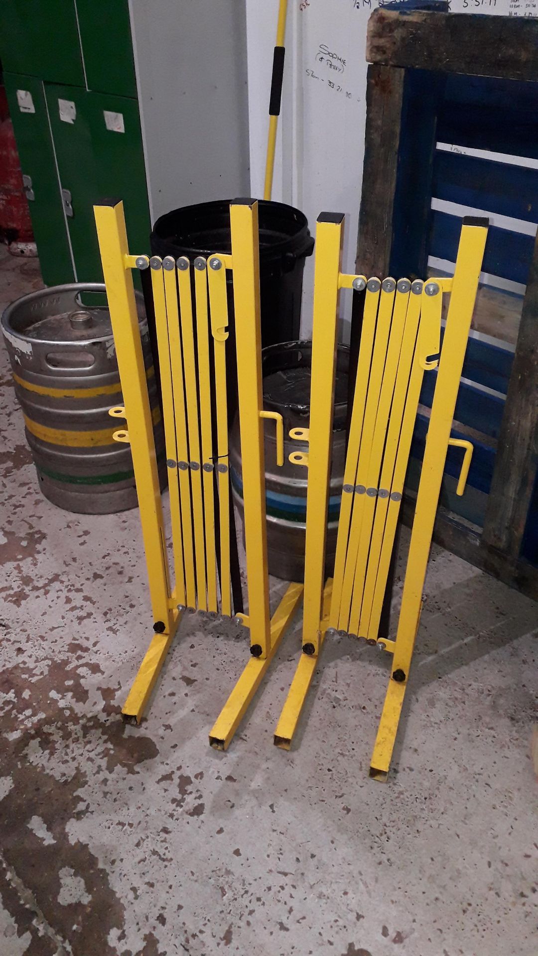 2 x Expandable Safety Barriers