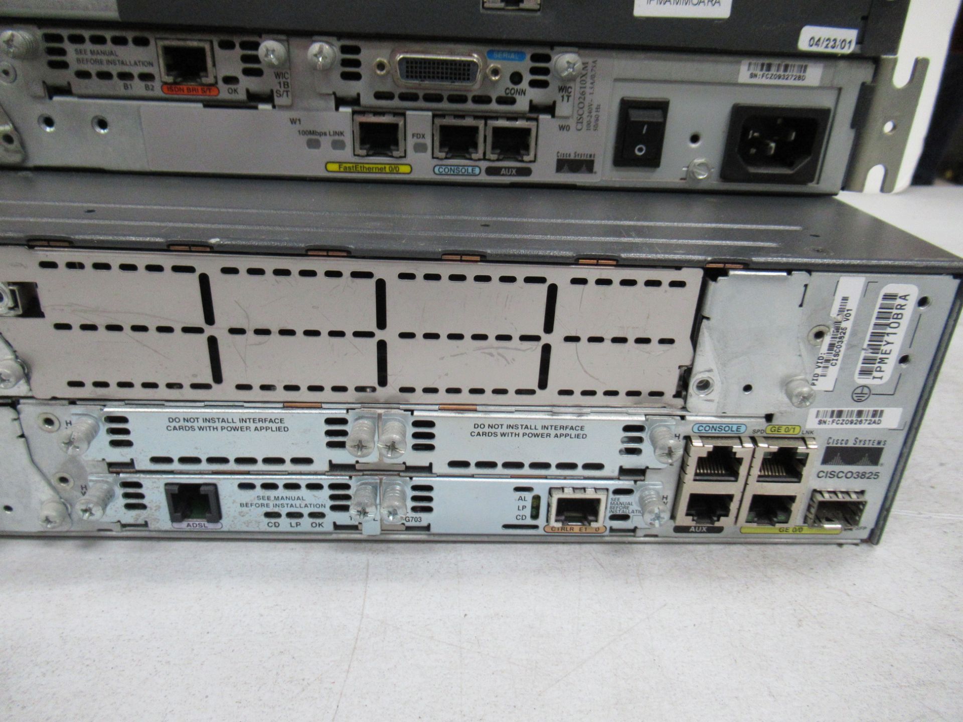 Cisco 3800 Series Console, Series 3500 XL Channel Switch and 2600 Console - Image 5 of 5
