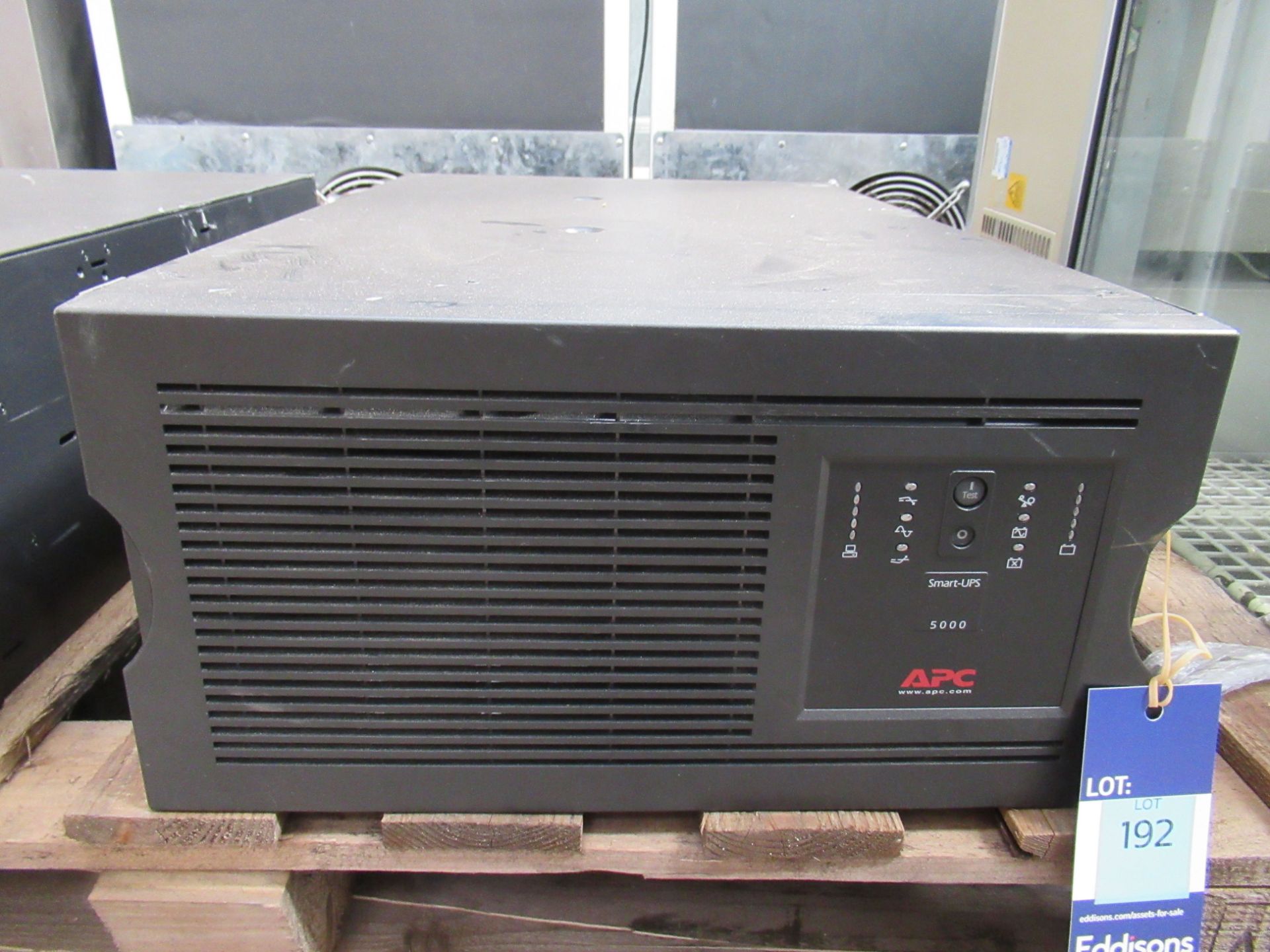 APC Smart UPS Unit Model 5000