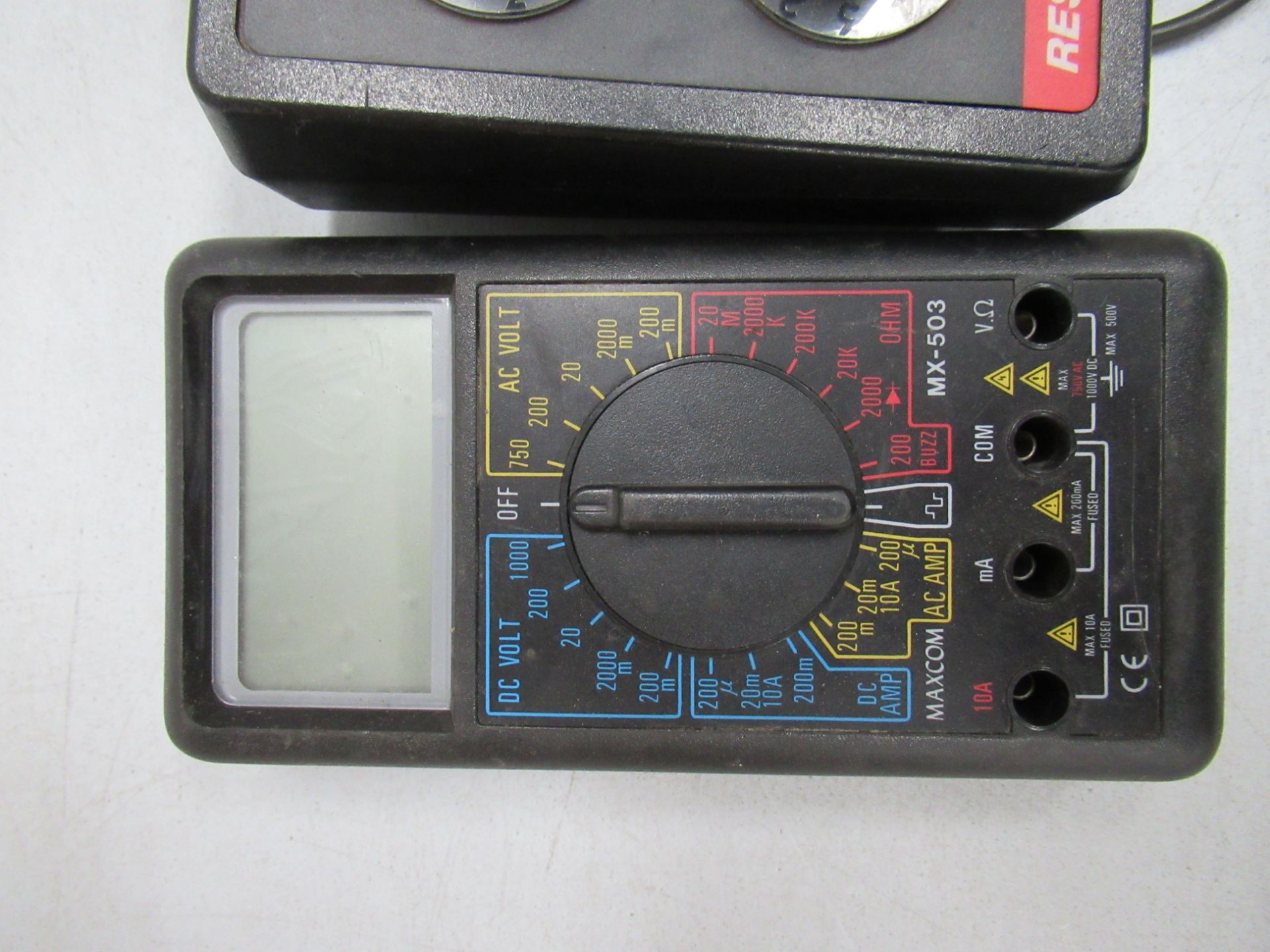 Electronic Testers from Fluke, RS Components and Robin - Image 2 of 9