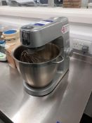 Kenwood Chef XL Elite mixer with blade & whisk