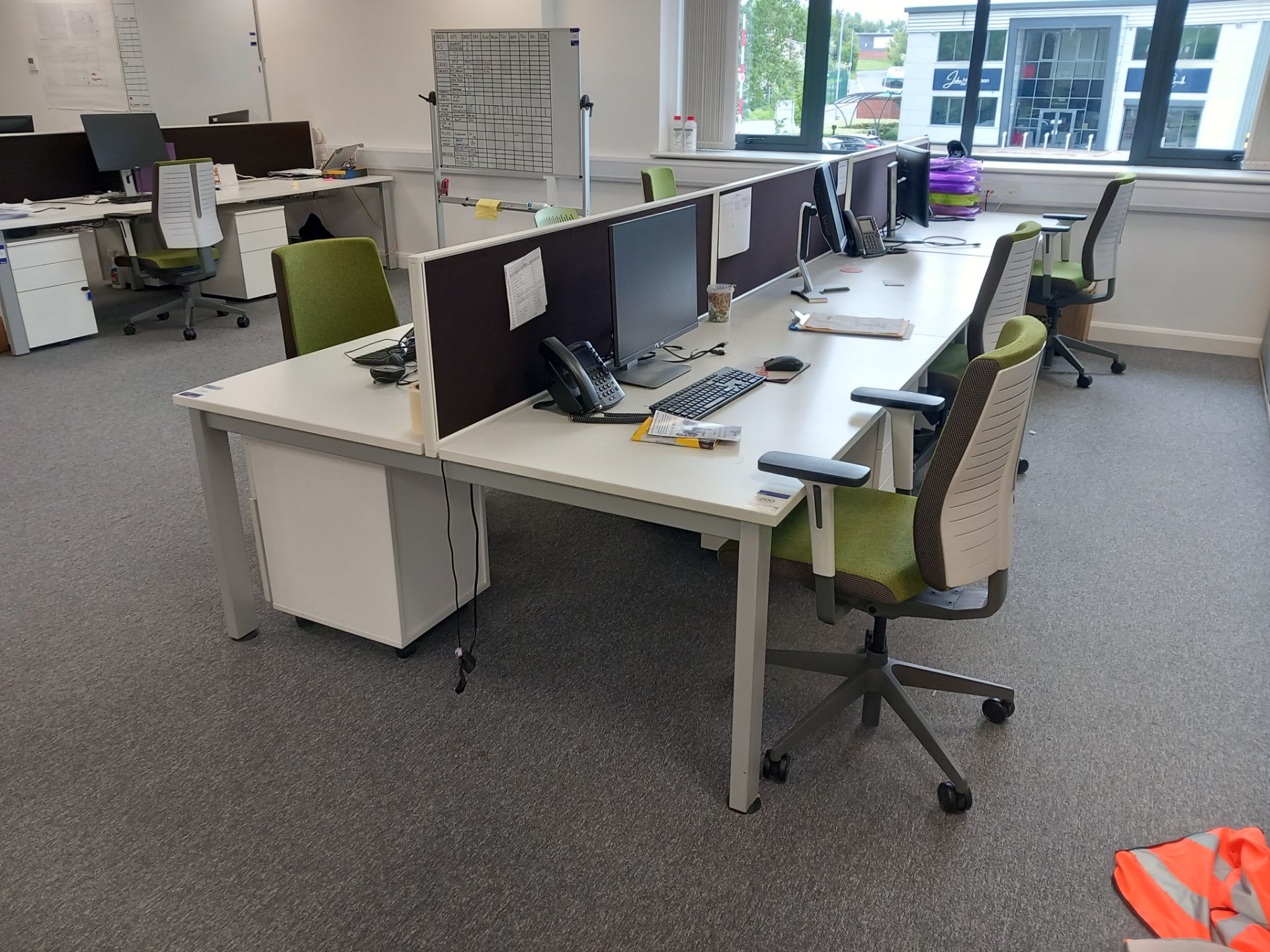 6 Bay workstation to include 6 x desks (1600x800) 6 x office chairs, 3 Privacy screens, 6 x - Image 2 of 3