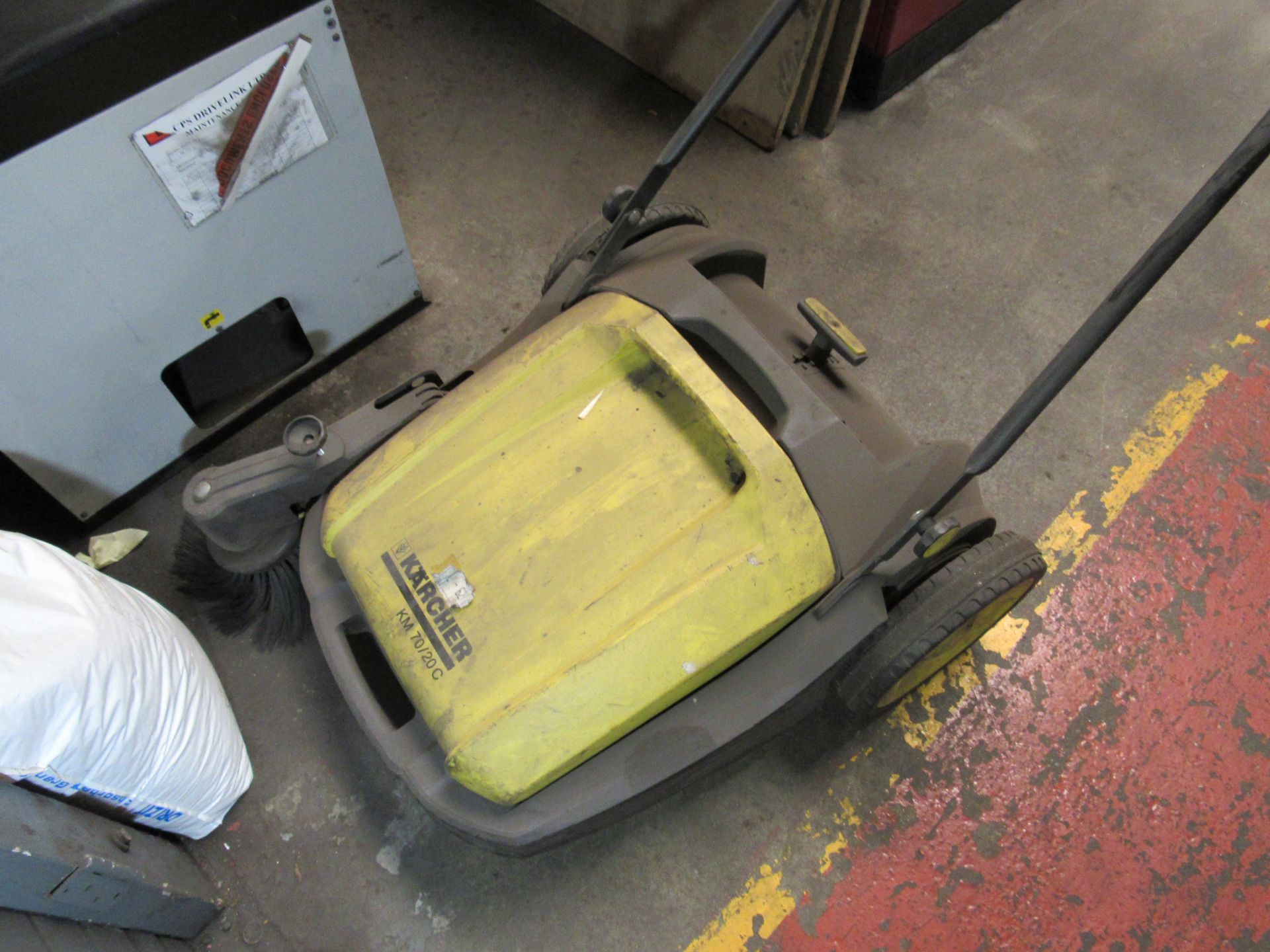 Karcher KM70/20C floor sweeper - Image 2 of 3