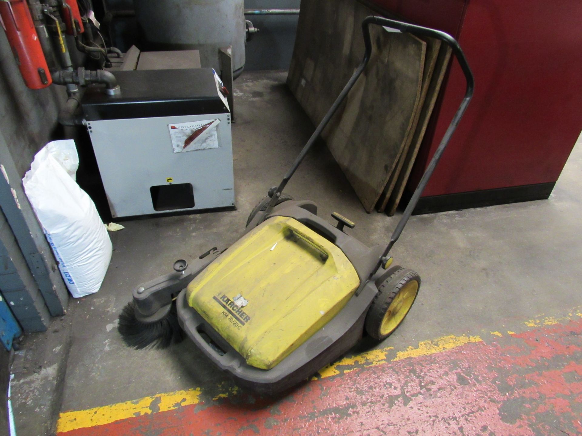 Karcher KM70/20C floor sweeper - Image 3 of 3