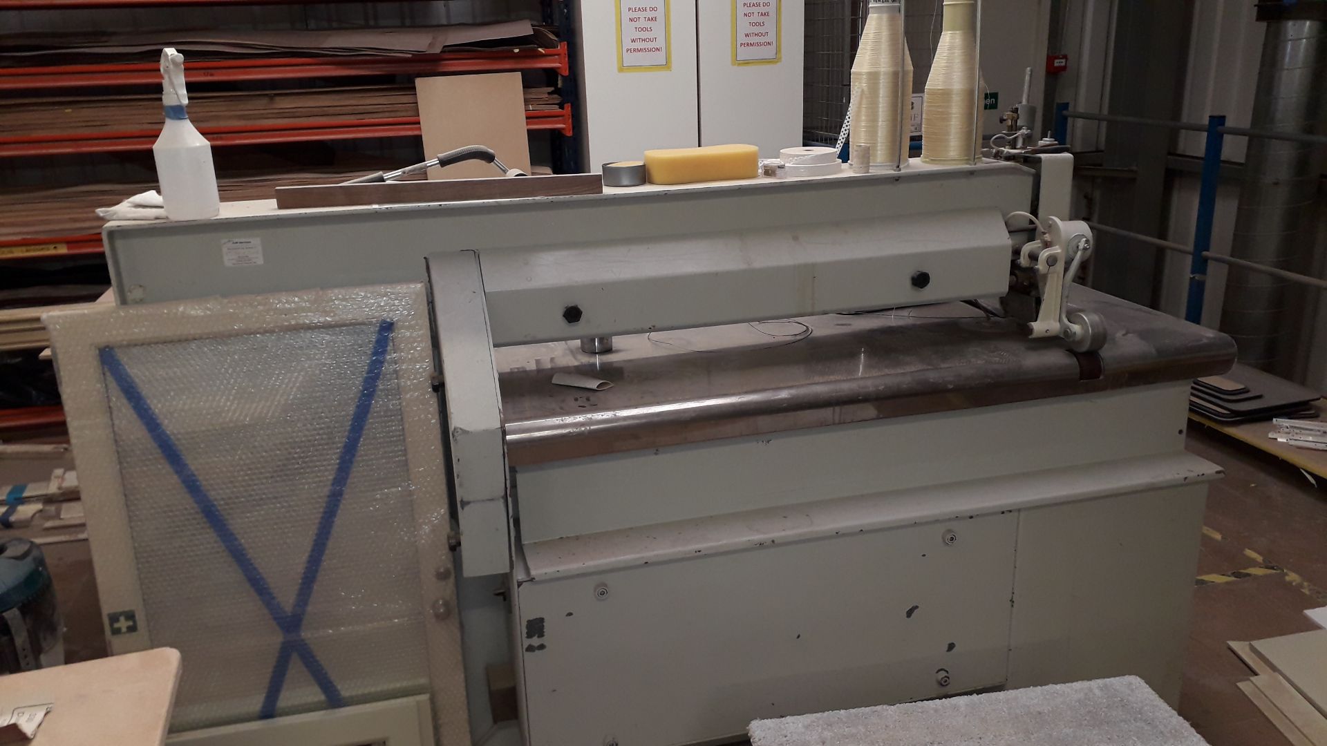 Kuper 1150 Veneer Splicer (Requires repair advised that Heating and Glue element are not - Image 5 of 5