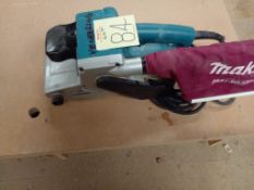 Makita 9404 100x610 belt sander, 240v