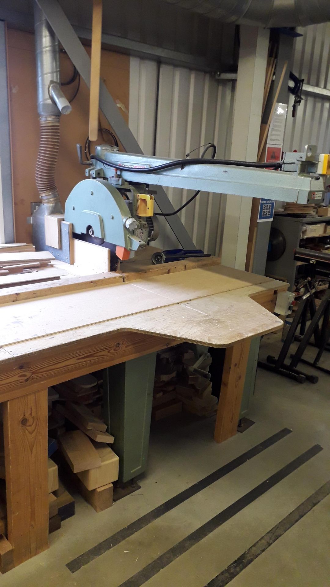 Dewalt 1635/6L Radial Arm Saw and Timber Constructed Work Bench (Timber stock excluded) – To Be