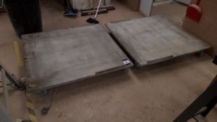 2 x timber bed dolly’s, approx. 900 (Located on 1s