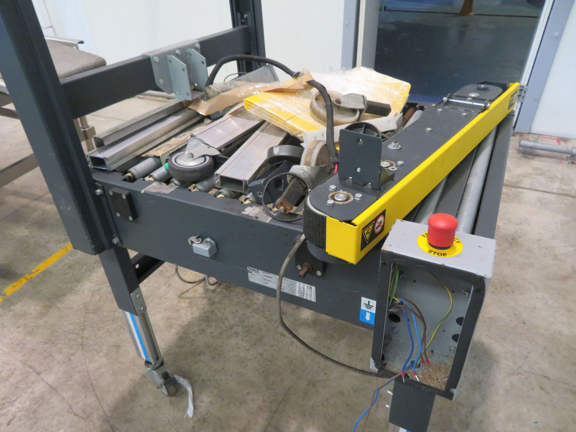 Dismantled Siat S8/4-S Carton Sealer - Image 2 of 4