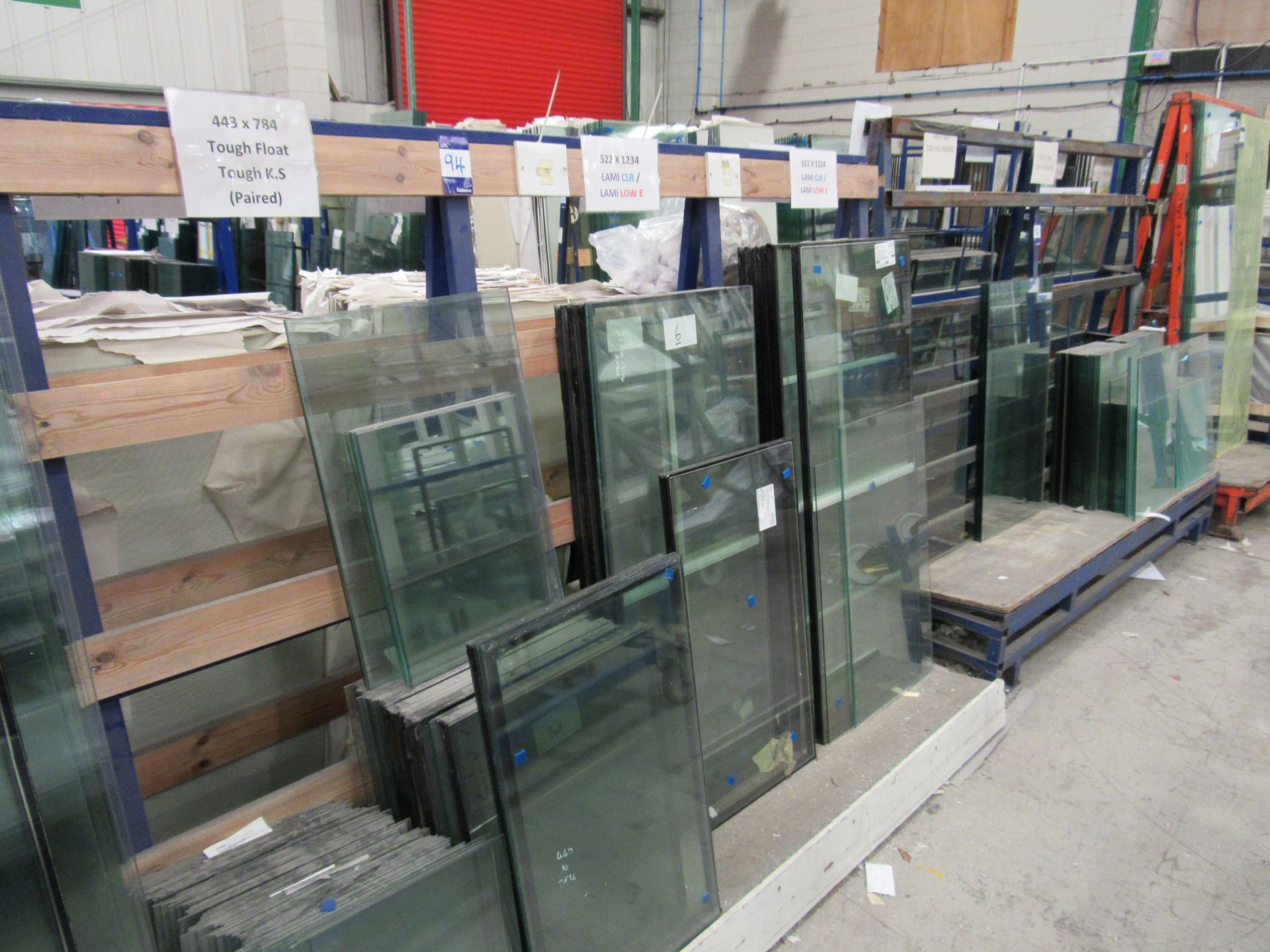 Quantity of various glass sheets and double glazed