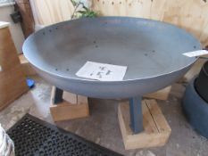 Large foscot fire pit, H41.5 x W100 x D100cm