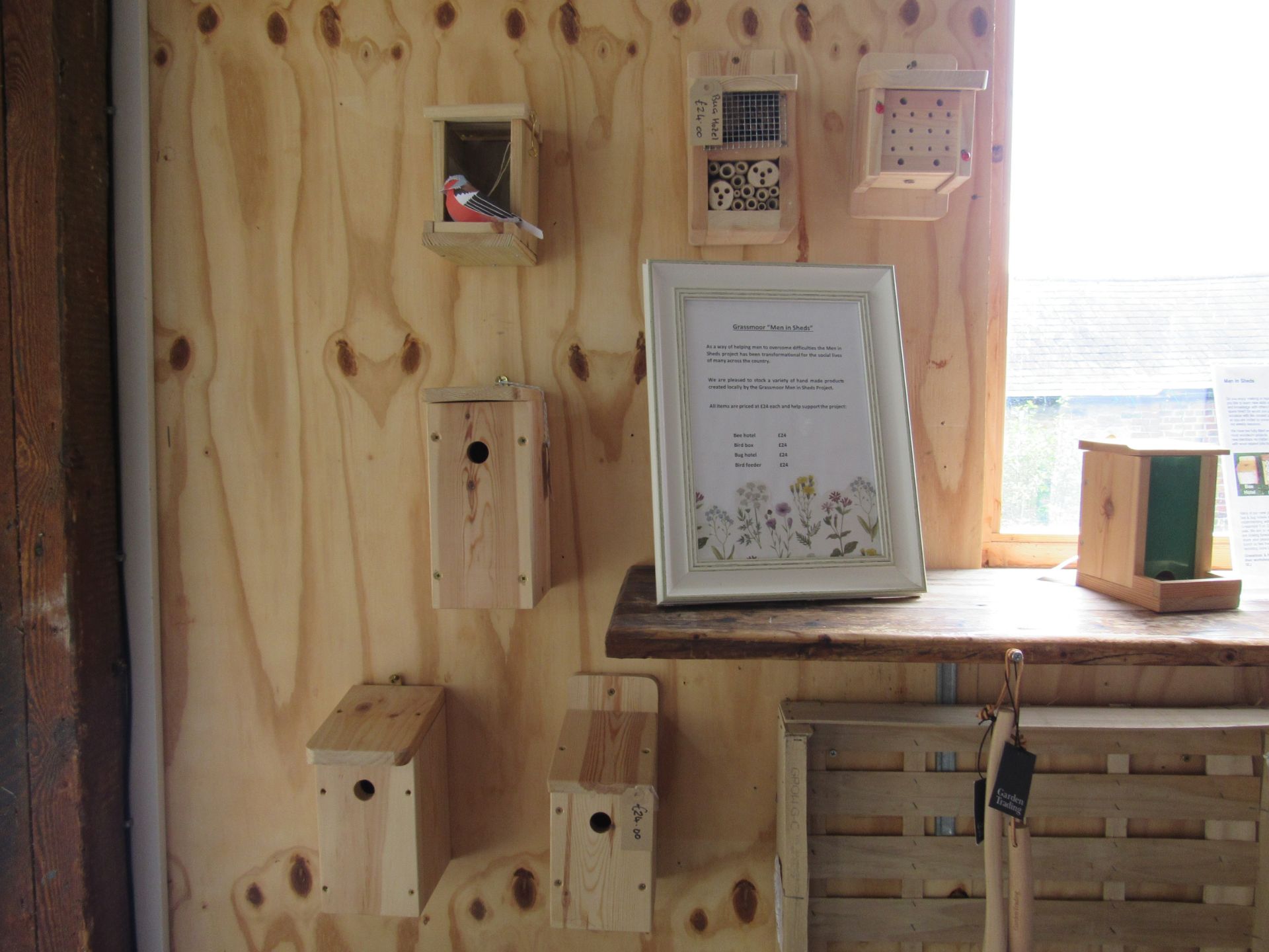 Various bird boxes and insect feeders to shelf - Image 3 of 4