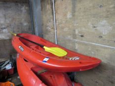 Tootega 95 Kayak with Kayak paddle