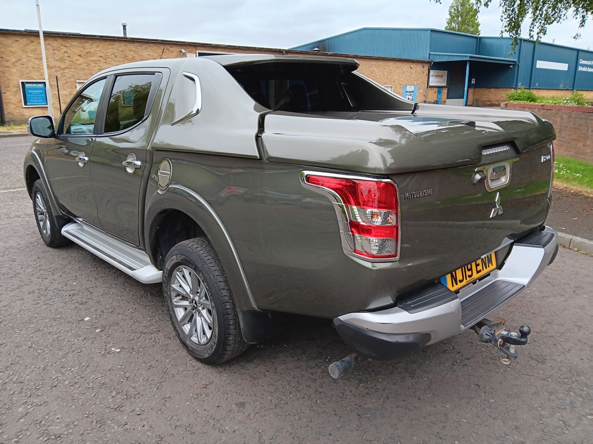 Mitsubishi L200 Barbarian DI-D 178 4WD Auto Double - Image 7 of 18