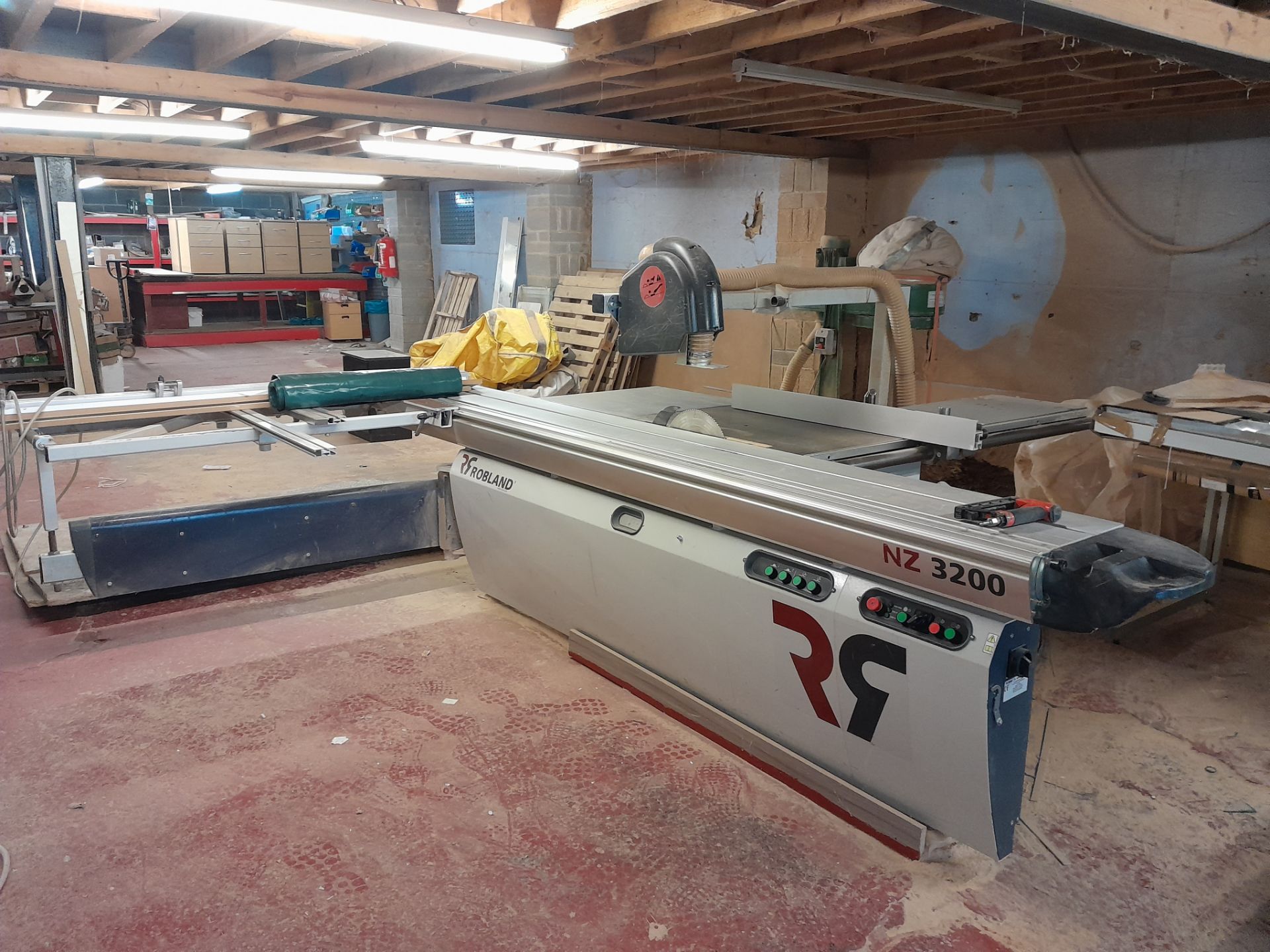 Robland NZ3200 Table saw with scribe and tilt arbo - Image 2 of 9