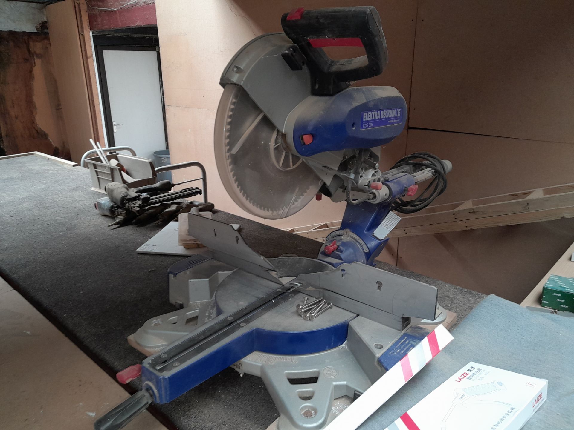 Elektra Beckum KGS305 Slide Compound Mitre Saw - Bild 4 aus 6