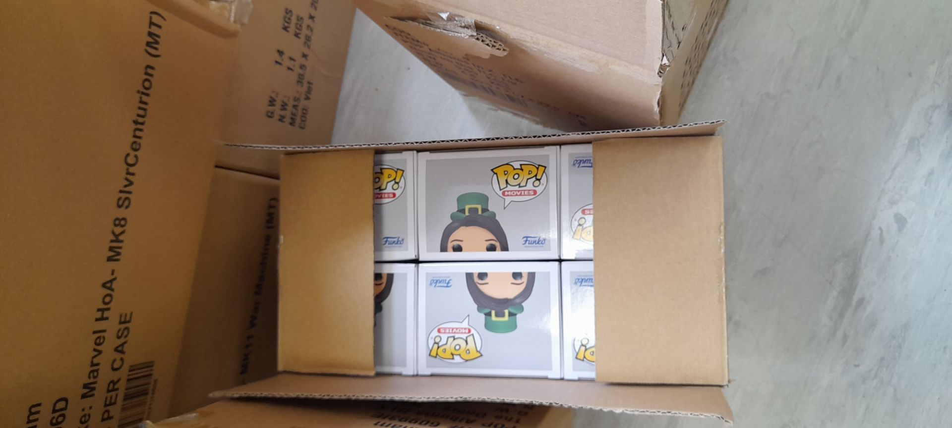 Quantity of Funko POP Albums, Movies, Tees and Marvel to include Iron Man, Luck, Alice in Chains - Bild 5 aus 8