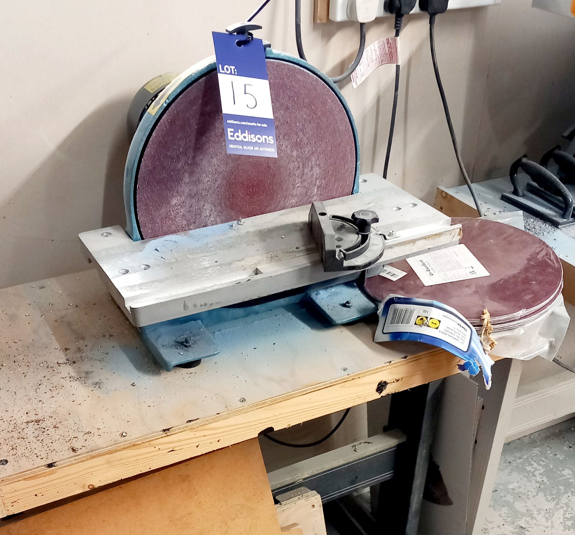 Disc Sander & Stand 240v with discs