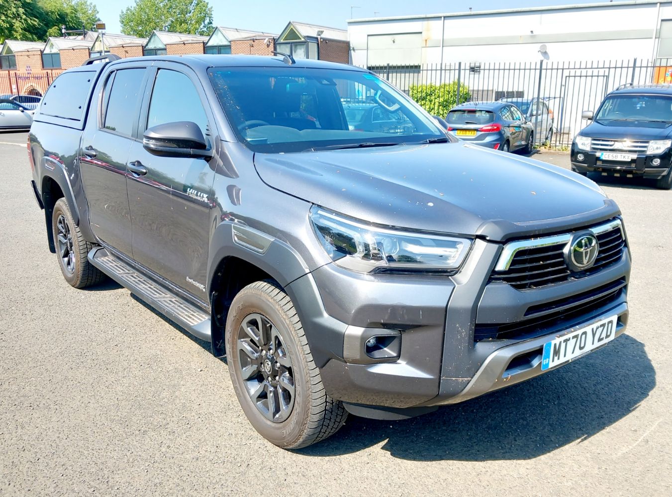 Toyota Hilux Invincible X Double Cab Pick Up 2.8 D­4D Auto (2021) & Nissan NV200 1.5 dCi Acenta Van (2015)