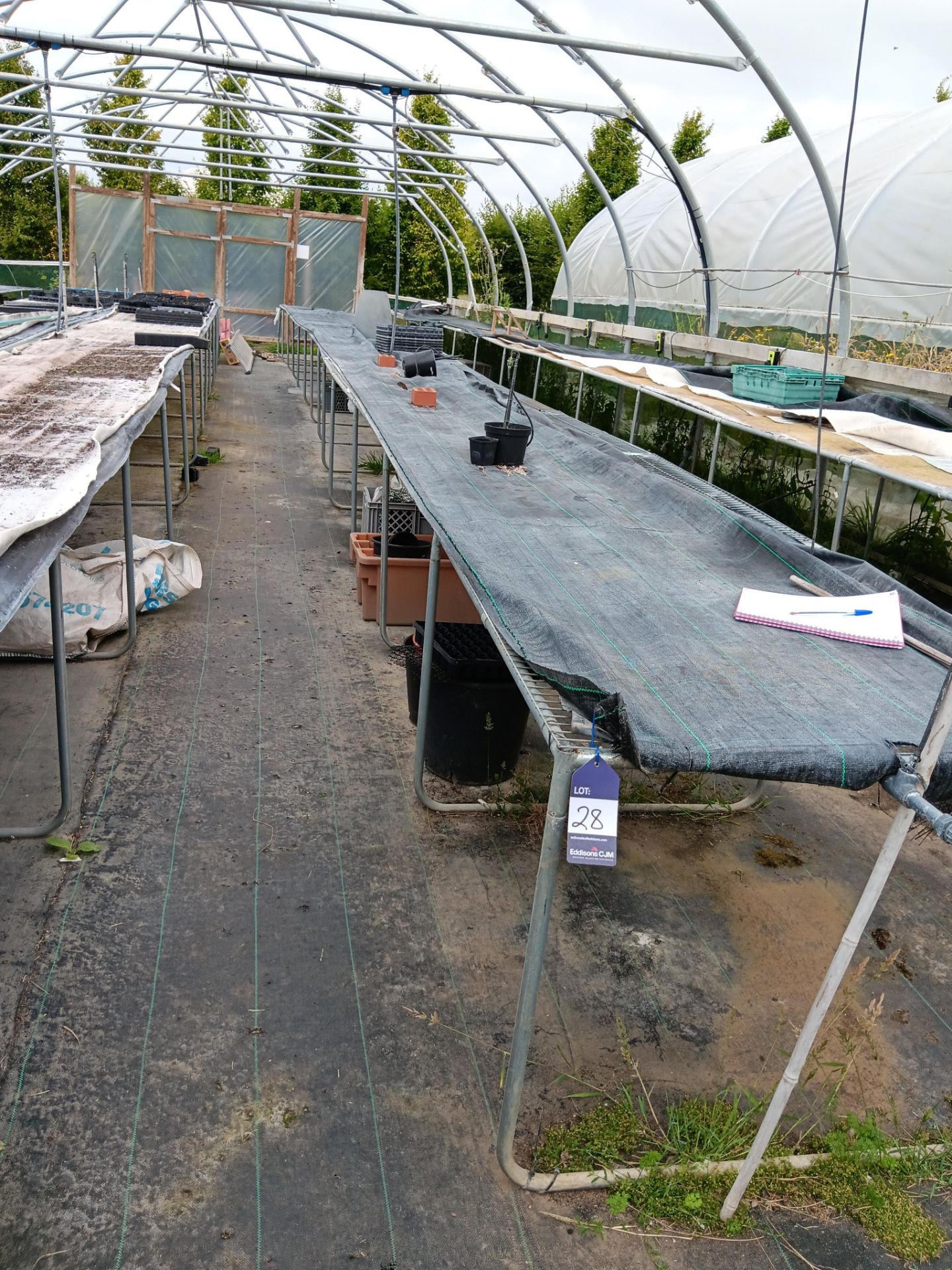 galvanised steel modular mesh top green house tabling (approx. 18m) - Image 2 of 3