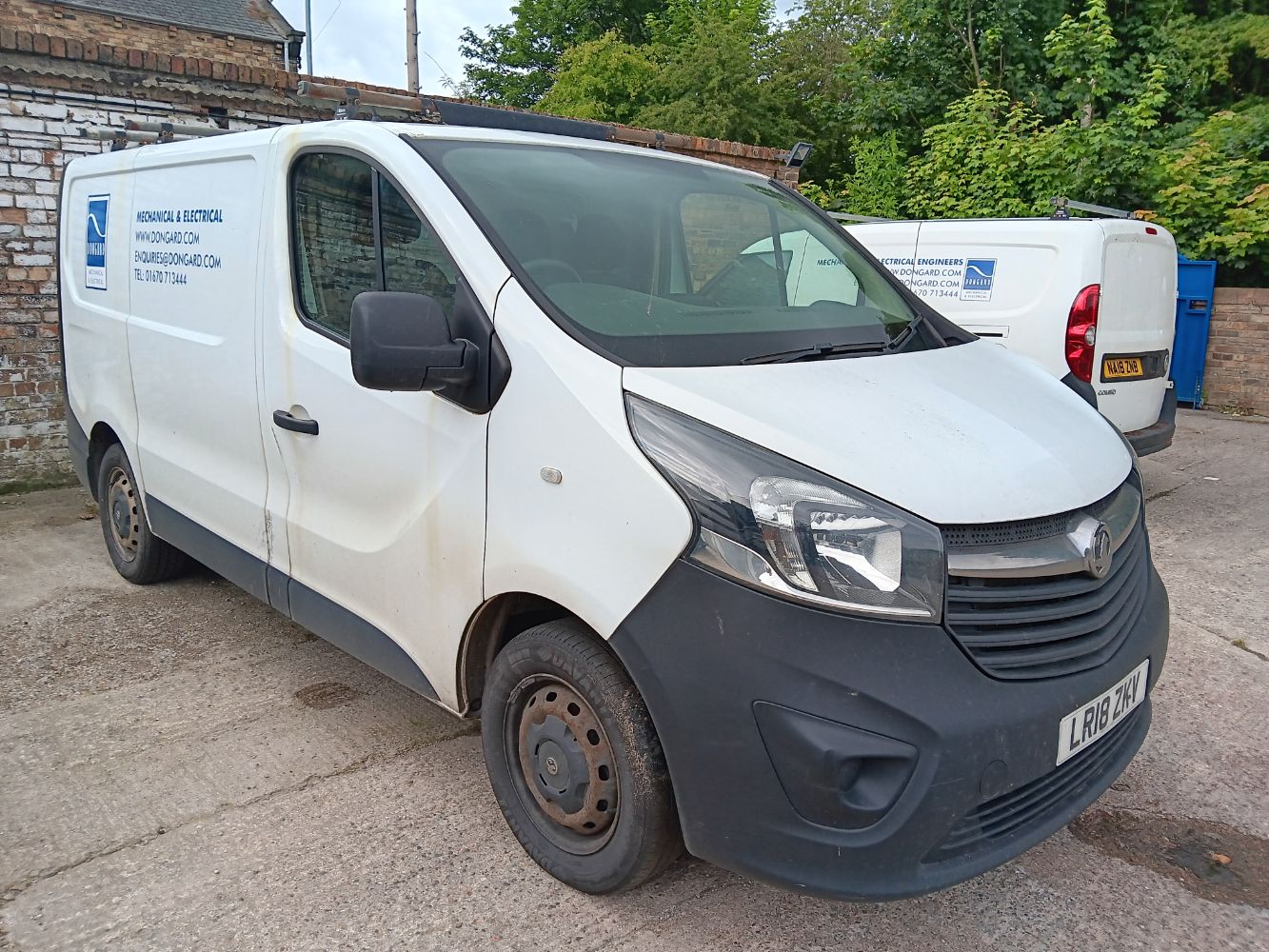 2 x Vauxhall Vivaro Van’s (2018 & 2013) & Vauxhall Combo 2300 Van (2018)