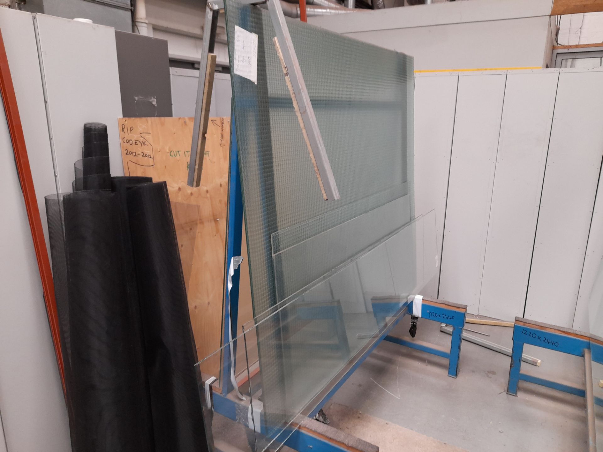4 double sided glass racks and contents - Image 8 of 8