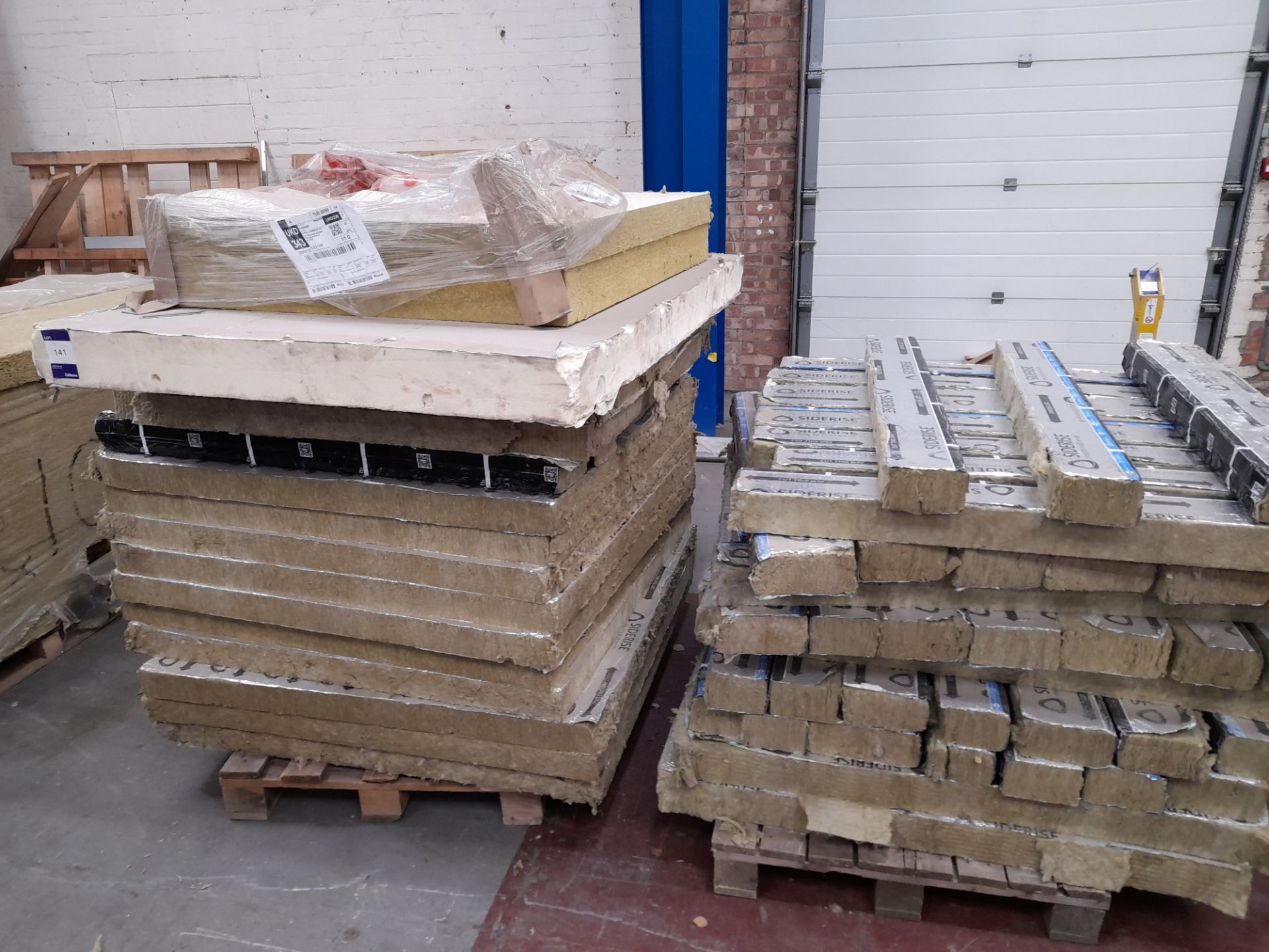 Assortment of insulation foam, to 5 x pallets