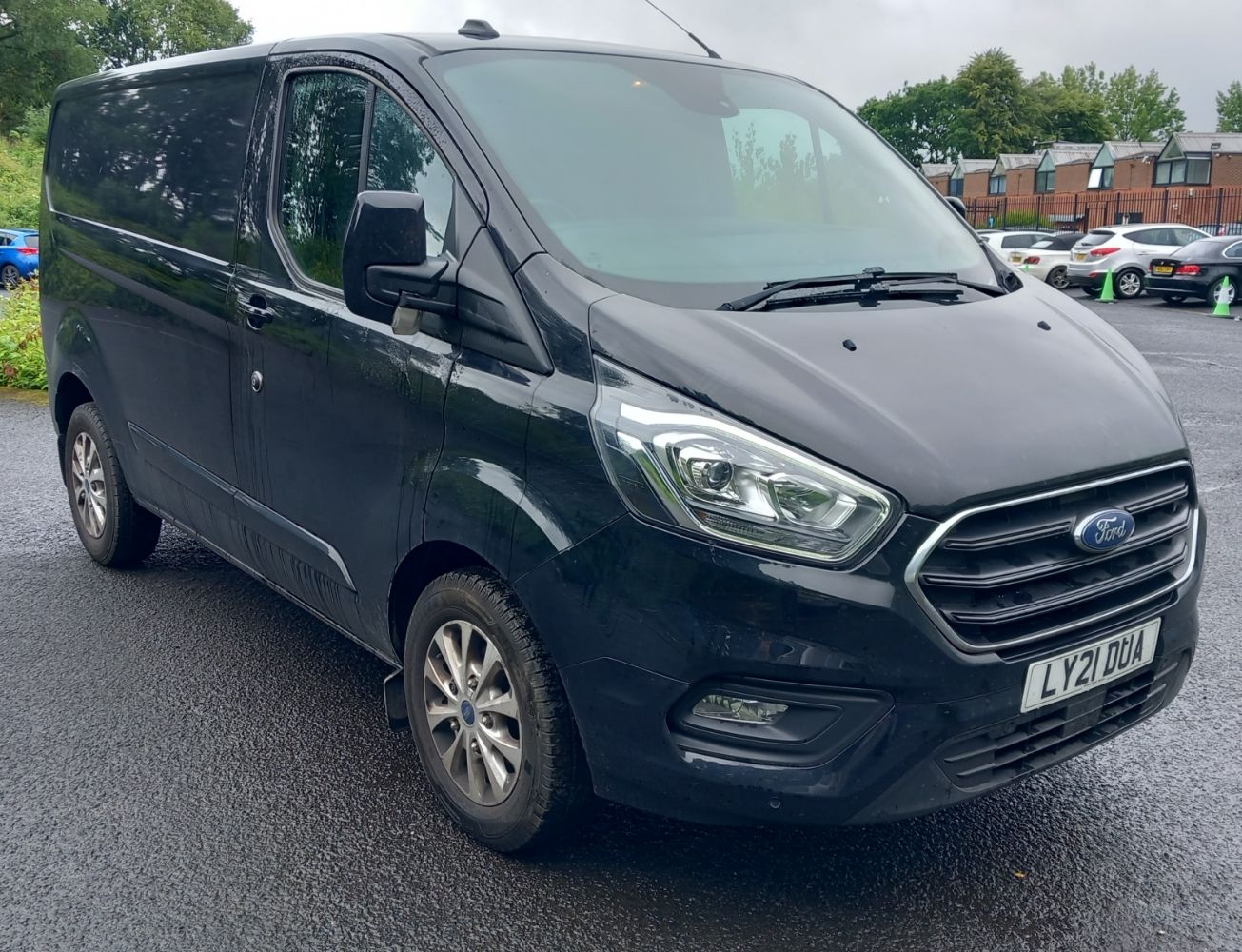 Ford Transit Custom 300 L1 Diesel FWD 2.0 Eco Blue 130ps Van