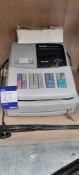 Sharp XE-A102 Cash register with steel cash drawer – with keys