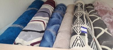 7 x various rugs