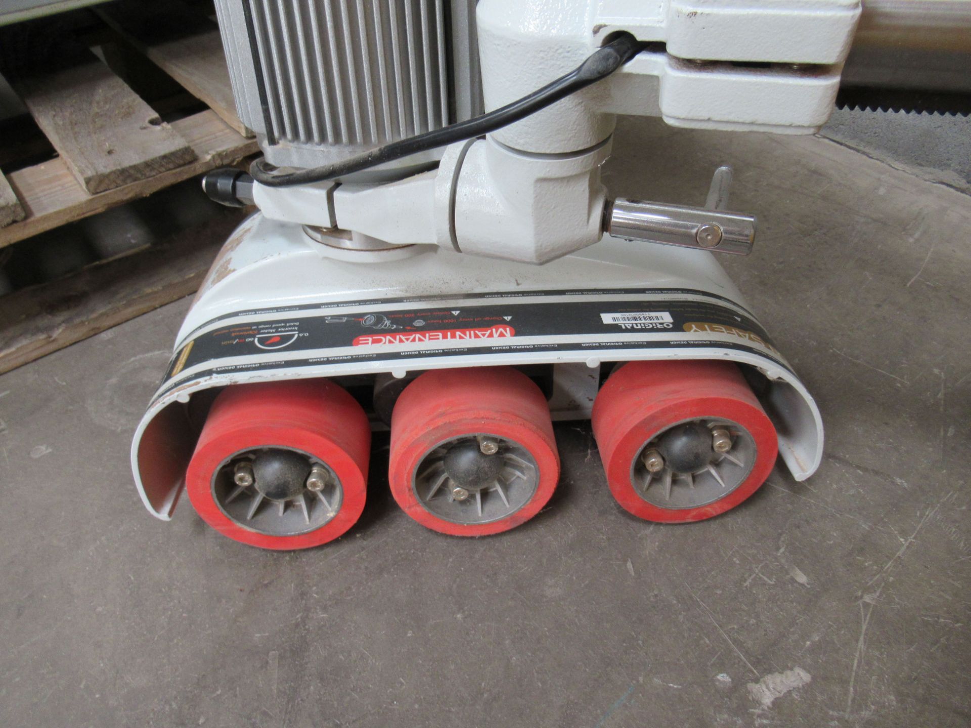 iTech Roller Powered Feed - 240V - Image 2 of 4